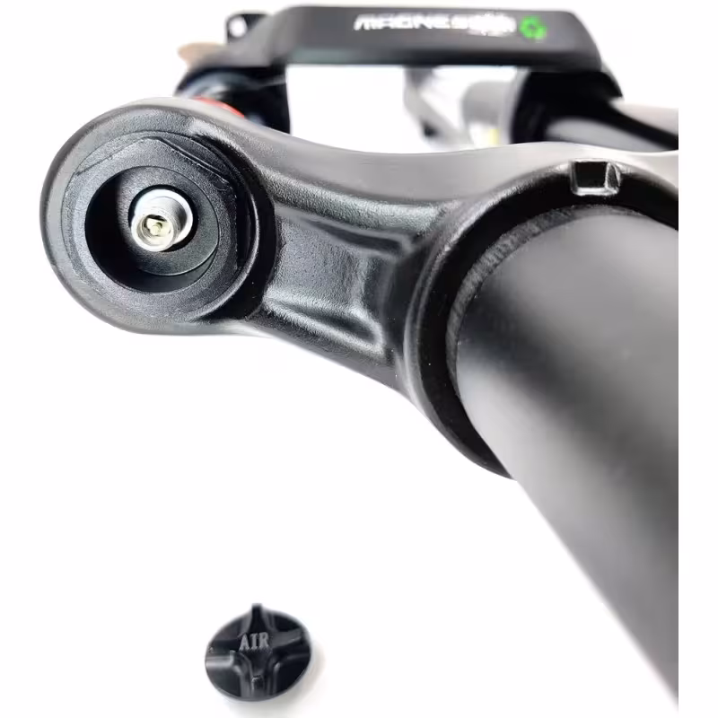 Вилка велосипедная 27,5 Zoom Vaxa 32S-AIR 862, ход 100мм