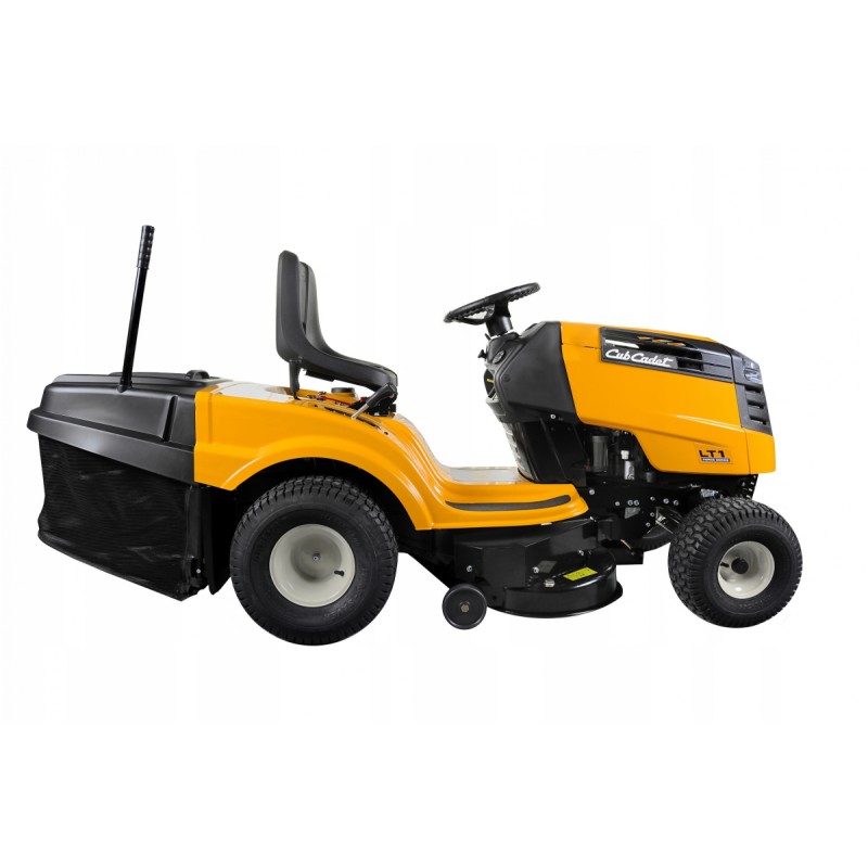 Трактор садовый бензиновый Cub Cadet LT1 NR92