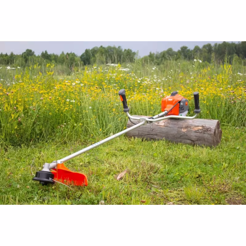 Триммер бензиновый Villartec CB252