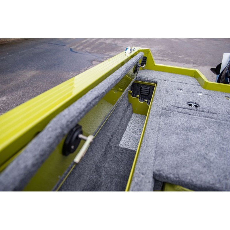 Лодка алюминиевая NorthSilver 585М Fish Sport New (с межконсольным рундуком под спиннинги)