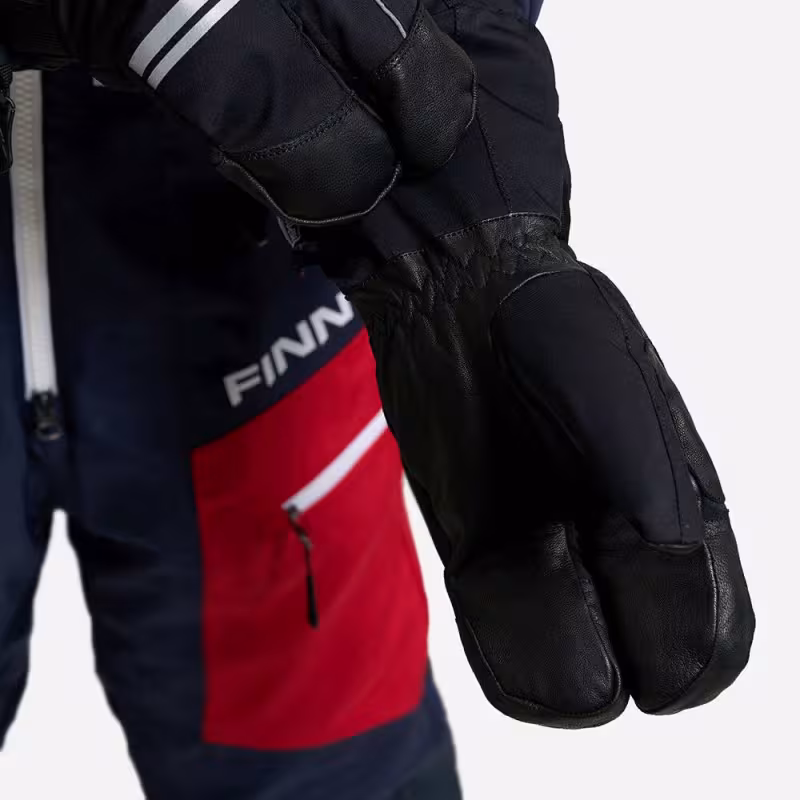 Перчатки Finntrail Lobster, мембрана Hipora, черный/красный, размер M