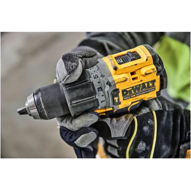 Дрель-шуруповерт аккумуляторная ударная DeWALT DCD805P2T