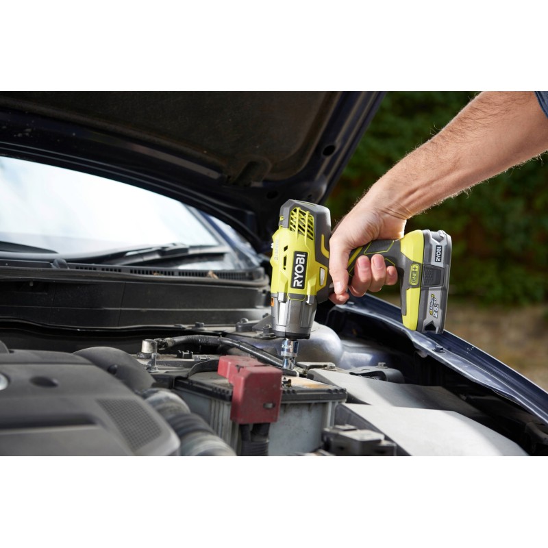 Гайковерт аккумуляторный ударный Ryobi ONE+ R18IW3-120S 