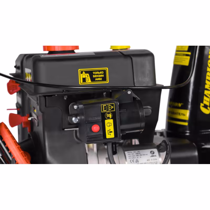 Снегоуборщик бензиновый Champion STT1171E