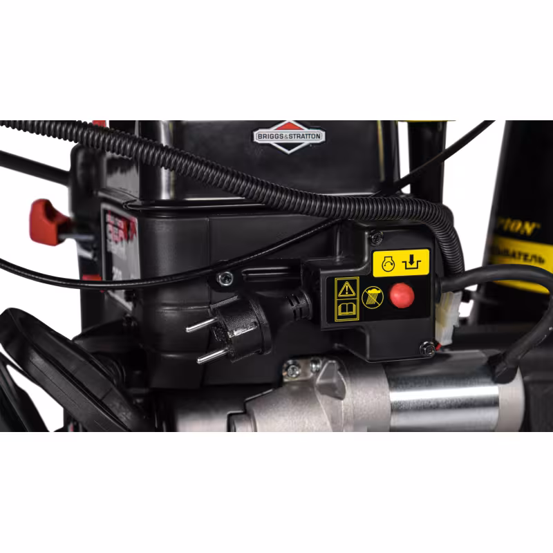 Снегоуборщик бензиновый Champion ST761BS