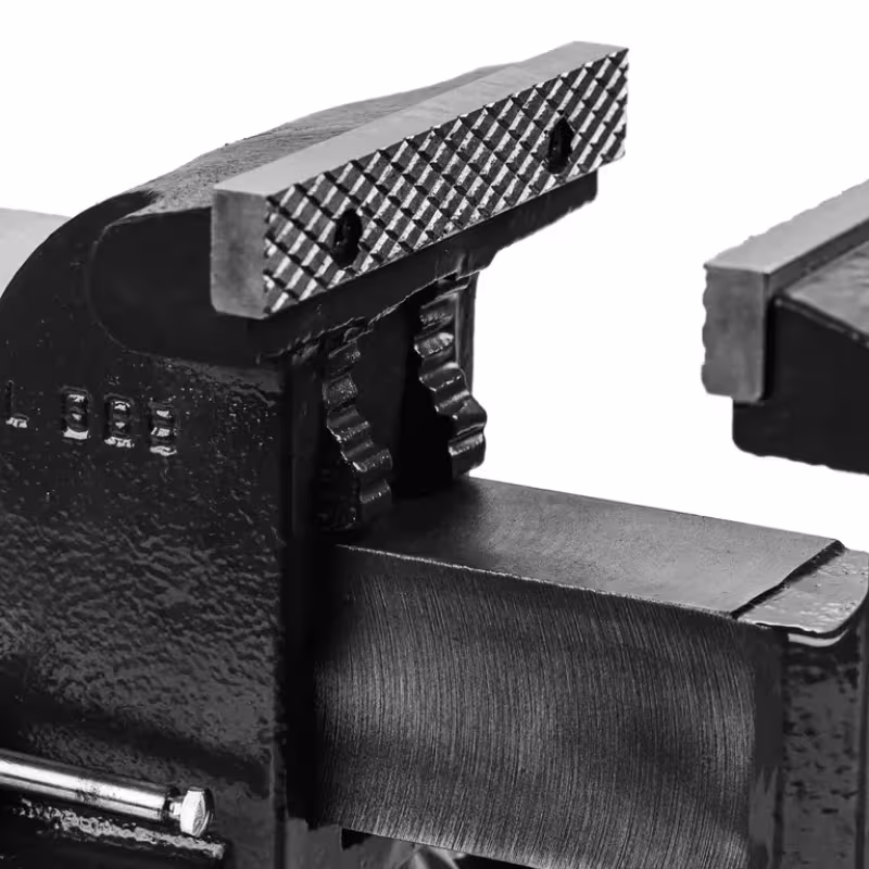 Тиски слесарные Runtec RT-ST5T, 125 мм