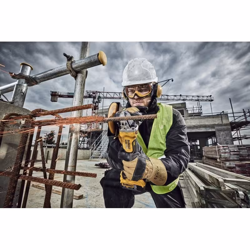 Шлифмашина угловая аккумуляторная DeWalt DCG406NT-XJ