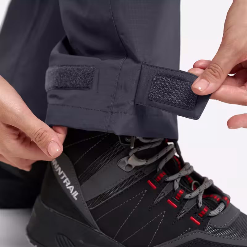 Костюм женский Finntrail Sierra 3450 Berry, мембрана Hard-Tex, розовый, размер 42-44 (XS), 155-165 см