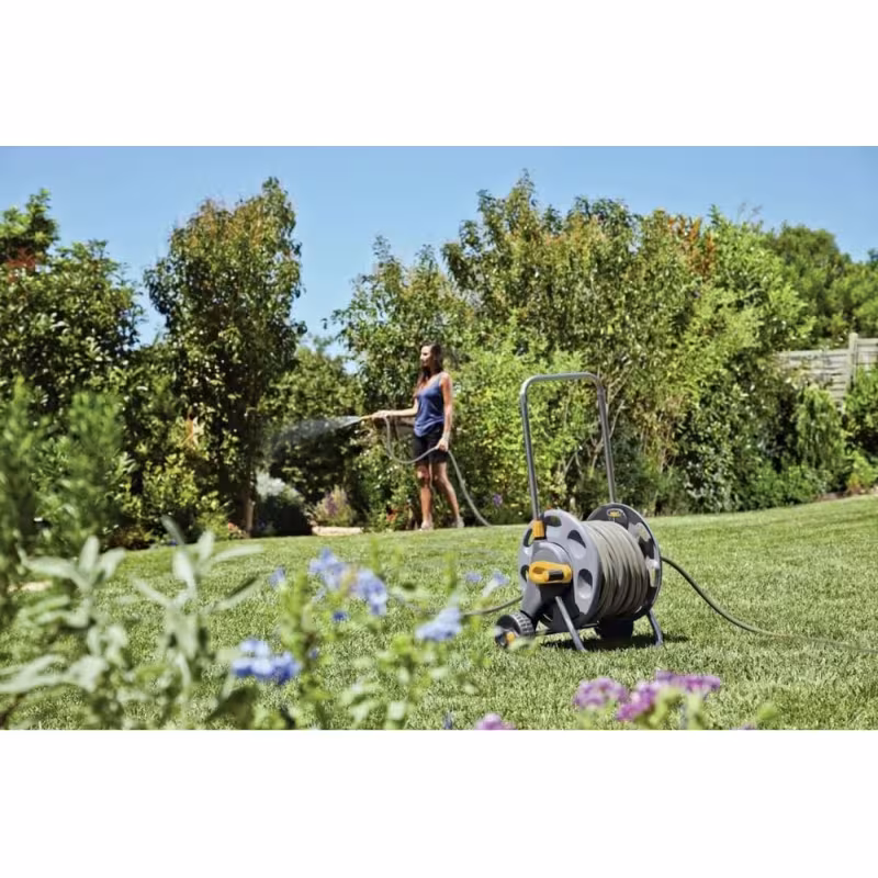 Катушка со шлангом на переносном каркасе Hozelock 2489R3600