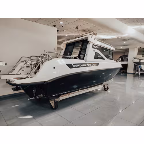 Лодка моторная NorthSilver Star Cabin 655 с лодочным мотором Mercury F 200 Sea Pro