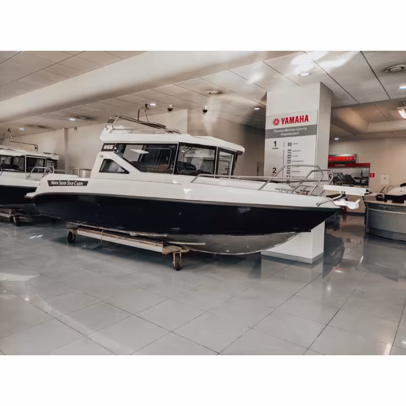 Лодка моторная NorthSilver Star Cabin 655 с лодочным мотором Mercury F 200 Sea Pro