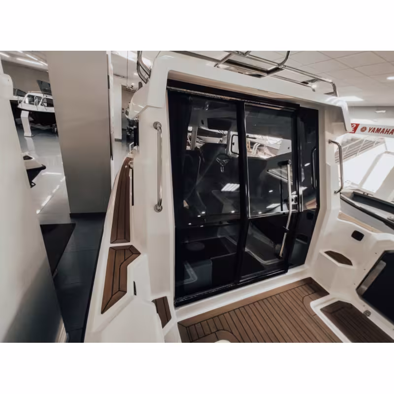 Лодка моторная NorthSilver Star Cabin 655 с лодочным мотором Mercury F 200 Sea Pro DTS