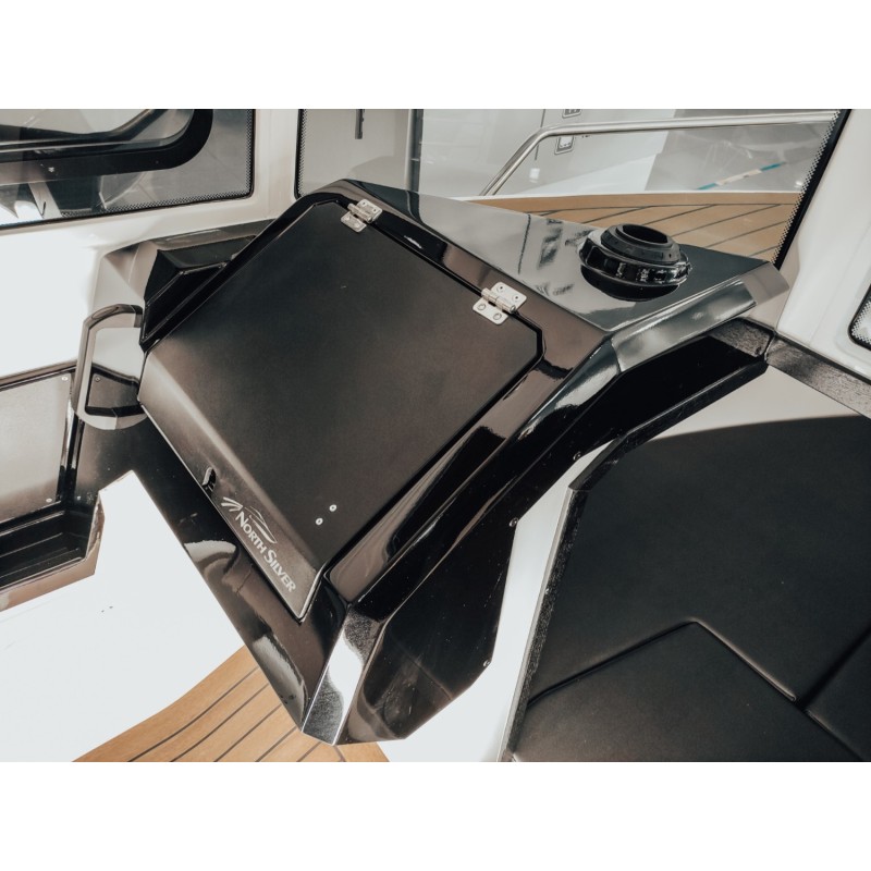 Лодка моторная NorthSilver Star Cabin 655 с лодочным мотором Mercury F 200 Sea Pro DTS