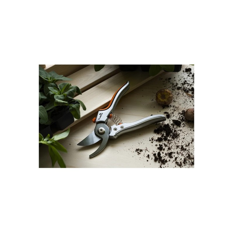 Секатор плоскостной Plantic P202 25202-01