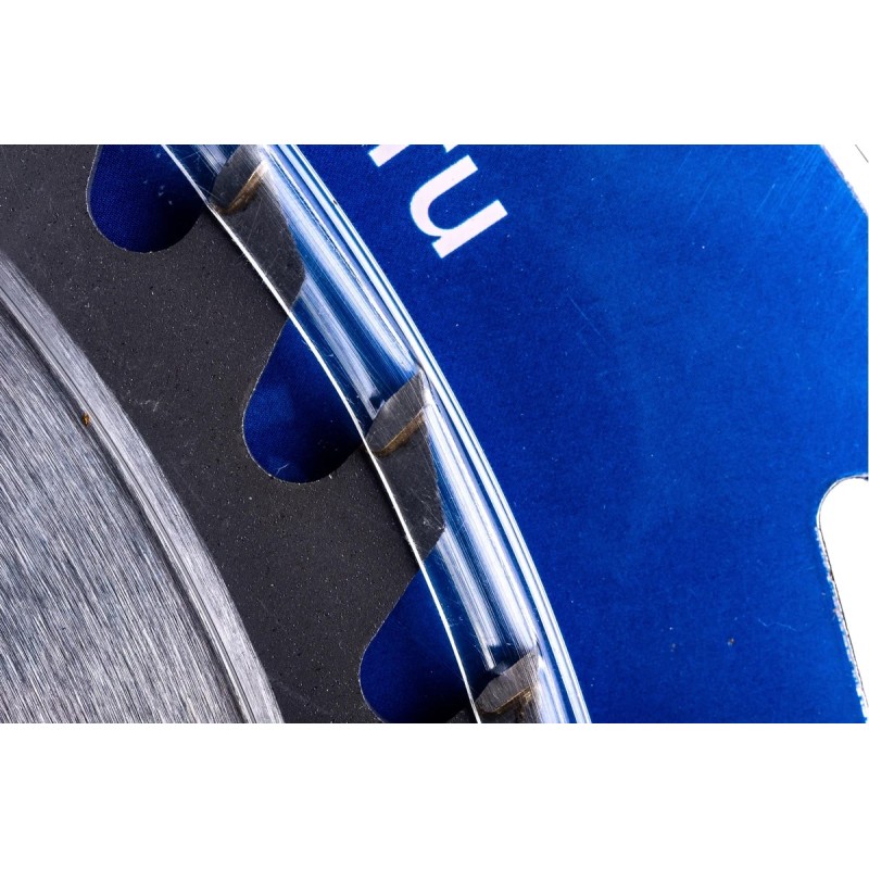 Диск пильный по дереву Belmash RD146A, 250х1.8/32/30 мм