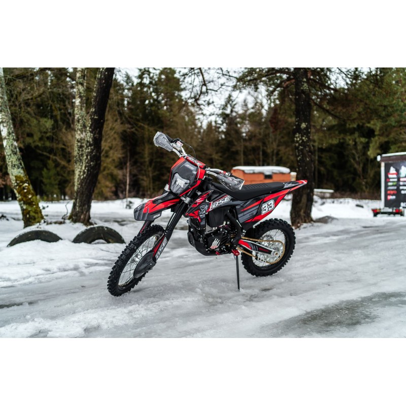 Мотоцикл кроссовый BSE Т8 Red Bear