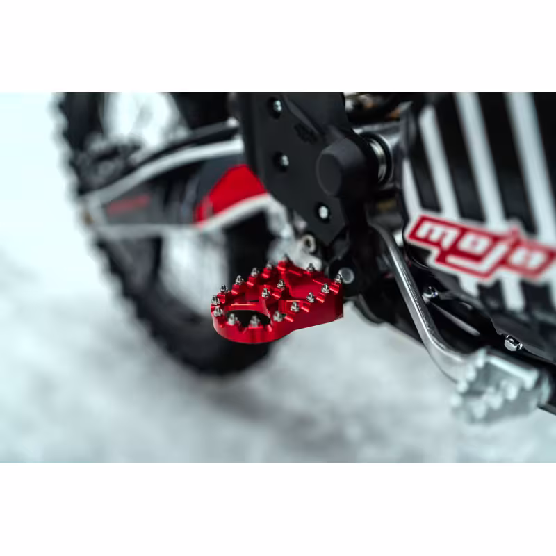 Мотоцикл кроссовый BSE Т8 Red Bear