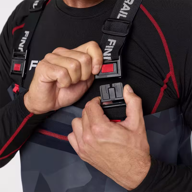 Полукомбинезон-вейдерсы мужской Finntrail Airman 5260, мембрана Hard-Tex, CamoShadowBlack, серый камуфляж, размер XL/44, 180-190 см