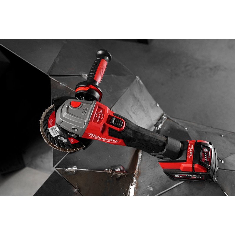 Шлифмашина угловая аккумуляторная Milwaukee M18 FSAG125XB-502X