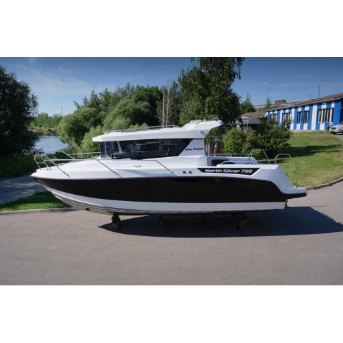 Лодка моторная NorthSilver Star Cabin 780 с лодочным мотором Mercury F 350 XXL