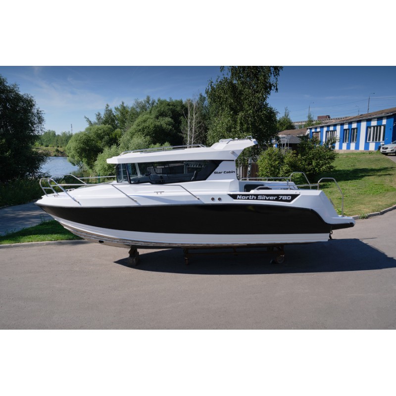 Лодка моторная NorthSilver Star Cabin 780 с лодочным мотором Mercury F 350 XXL