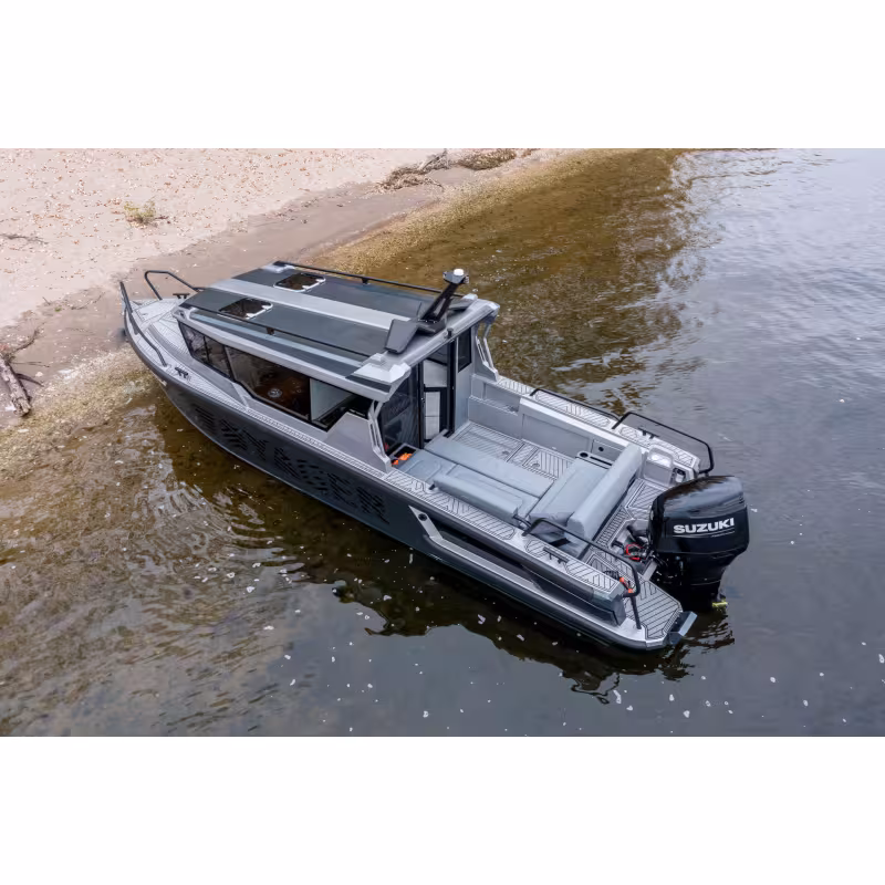 Лодка моторная VBoats Voyager 850 Cabin c мотором Mercury F 400