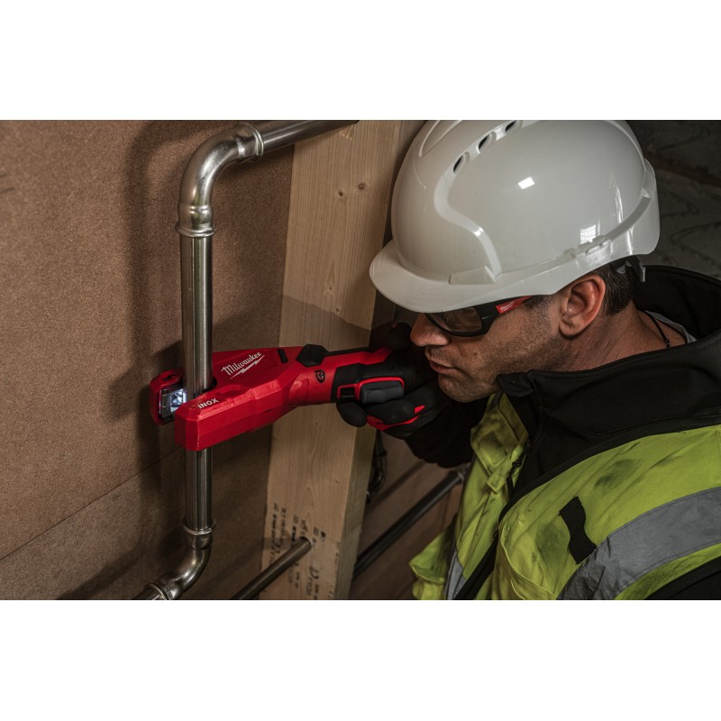 Труборез аккумуляторный Milwaukee M12PCSS-0