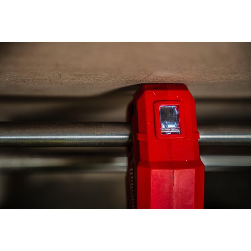 Труборез аккумуляторный Milwaukee M12PCSS-0