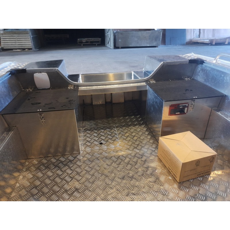 Лодка алюминиевая Wellboat 47