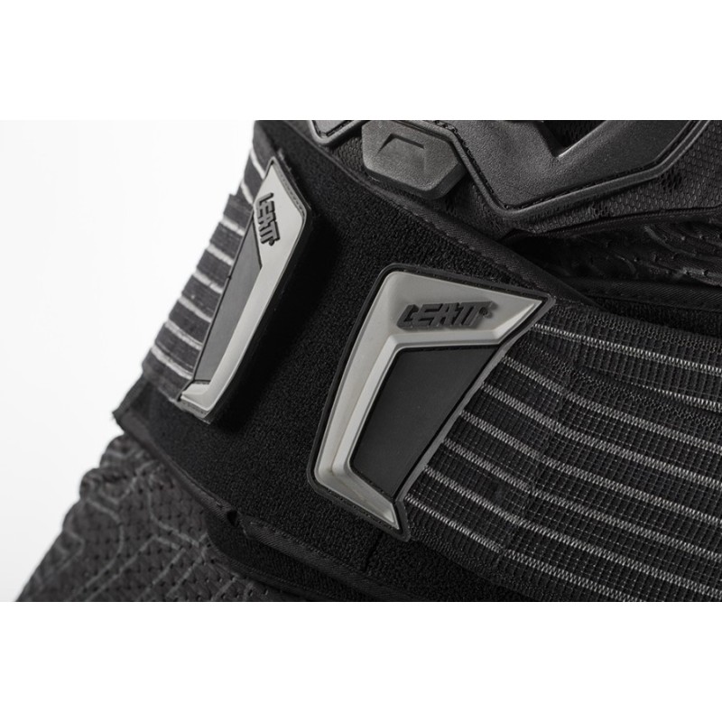Черепаха защитная Leatt Body Protector 5.5, черный,  L-XL