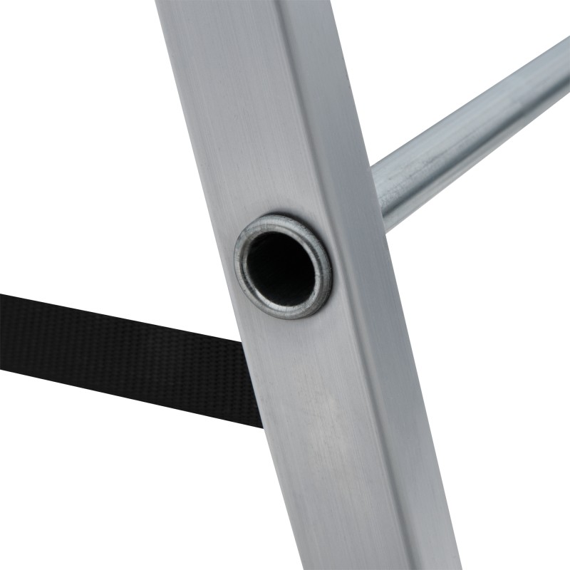 Стремянка Новая Высота NV 1110 алюминиевая, 1х4ступеней