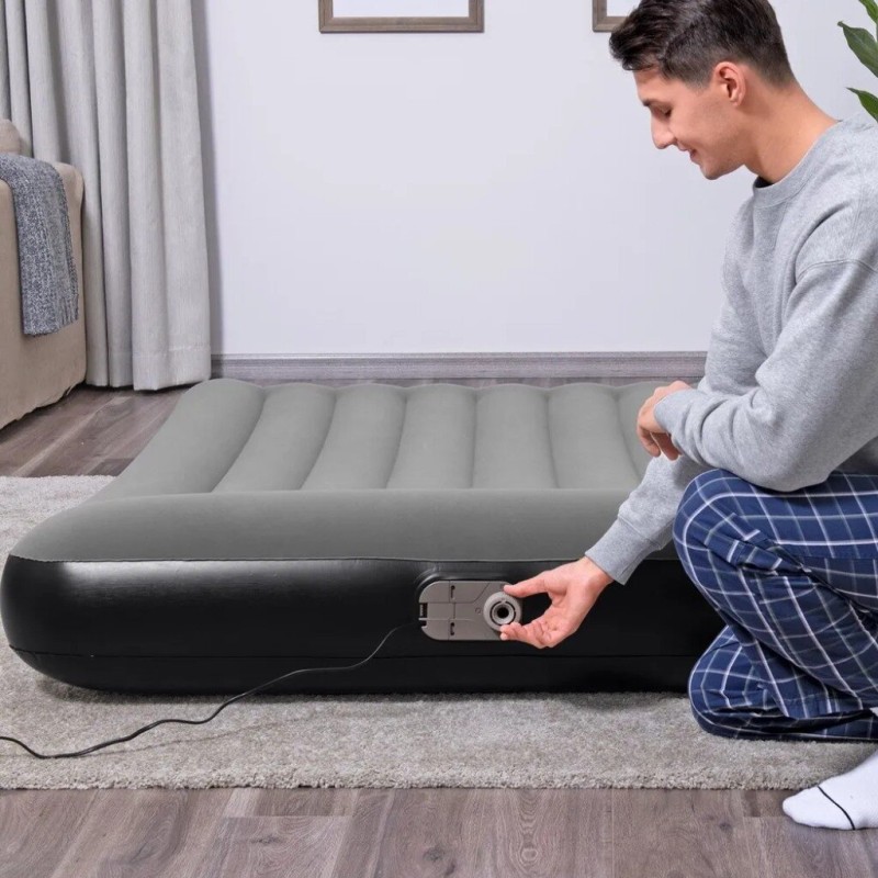 Матрас надувной Bestway Full со встроенным электронасосом, 137х30 см