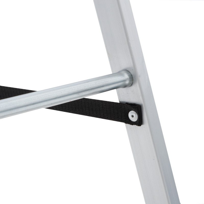 Стремянка Новая Высота NV 1110 алюминиевая, 1х5ступеней