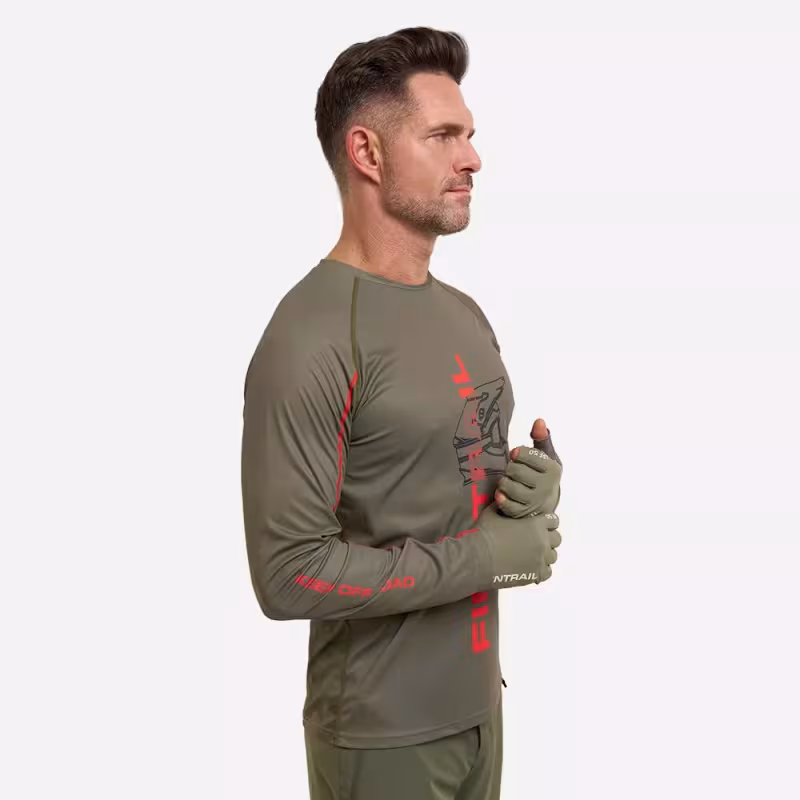 Лонгслив мужской Finntrail Wind Helmet 6610 Khaki, полиэстер, хаки, размер 54-56 (XL), 180-90 см