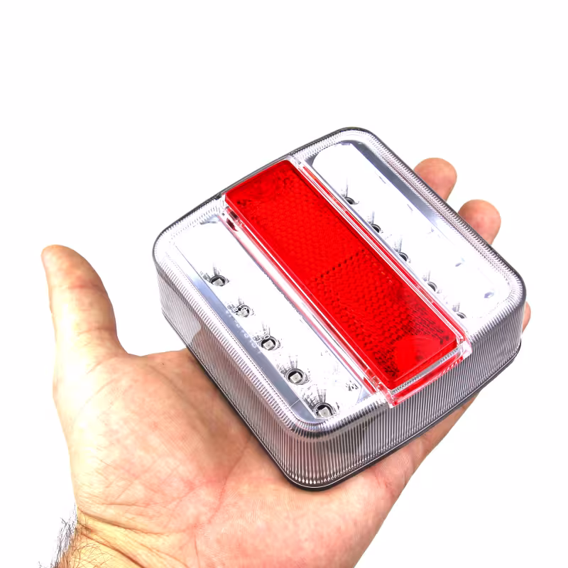 Фонарь задний Ledworker TRL 004 Bajonet L левый