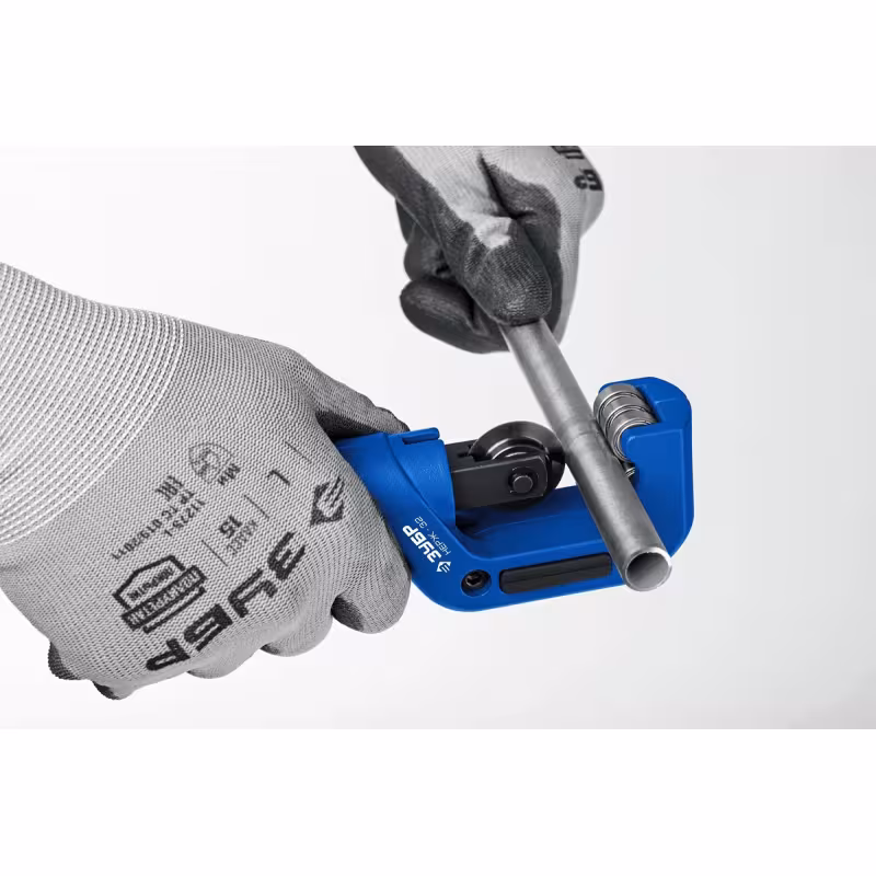 Труборез для нержавеющей стали Зубр Профессионал 23832, 4-32 мм, на подшипниках