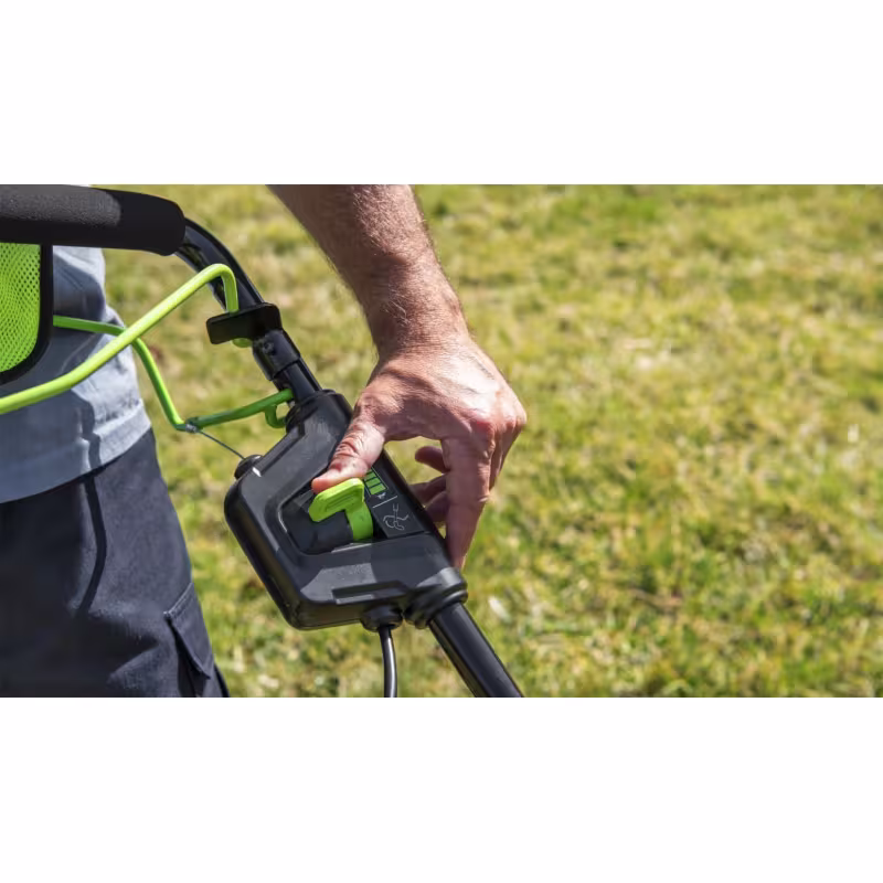 Газонокосилка аккумуляторная Greenworks  GC82LM51SP2