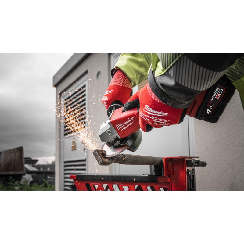 Шлифмашина угловая аккумуляторная Milwaukee M18 BLSAG125X-402X