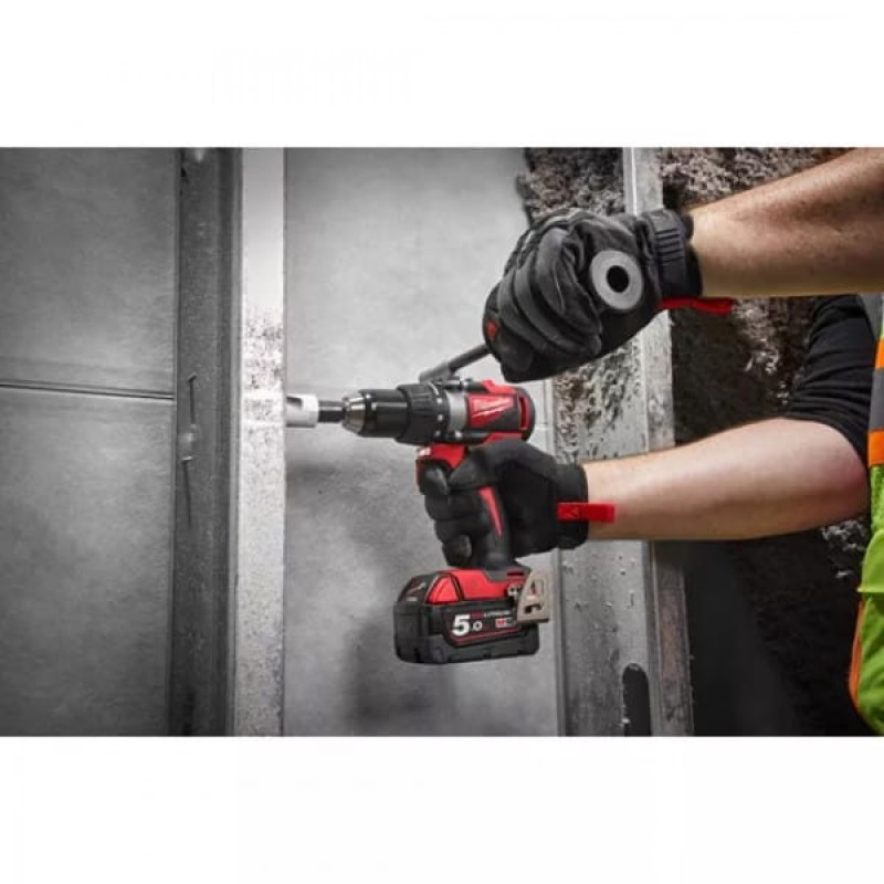 Дрель аккумуляторная Milwaukee M18 BLDD2-502X