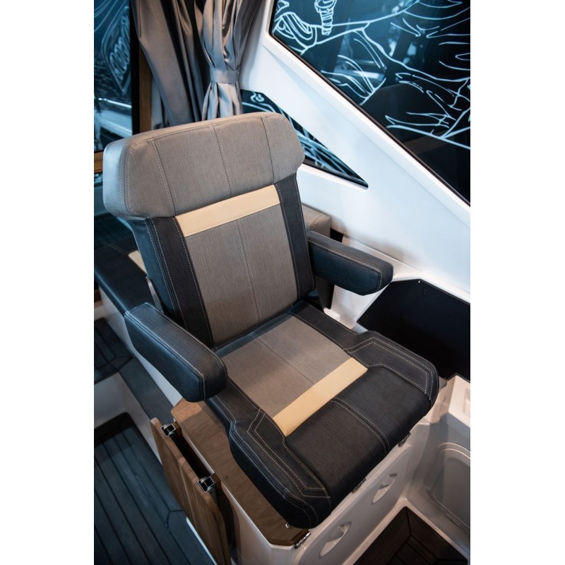 Лодка алюминиевая NorthSilver Star Cabin 655