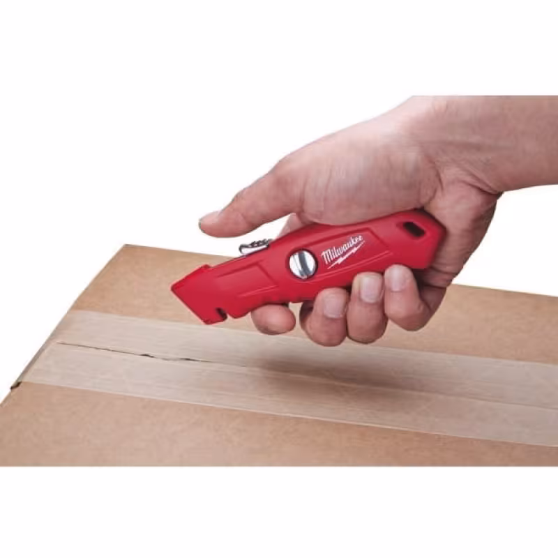 Нож выдвижной Milwaukee HD 4932471360