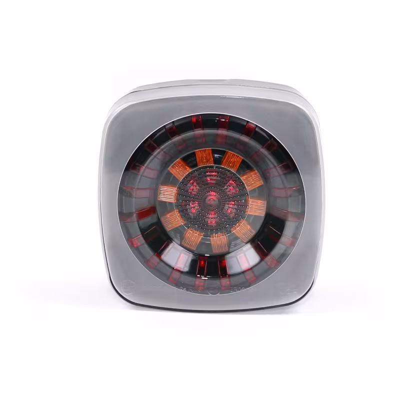 Фонарь задний Ledworker E7504-1 R провод, правый