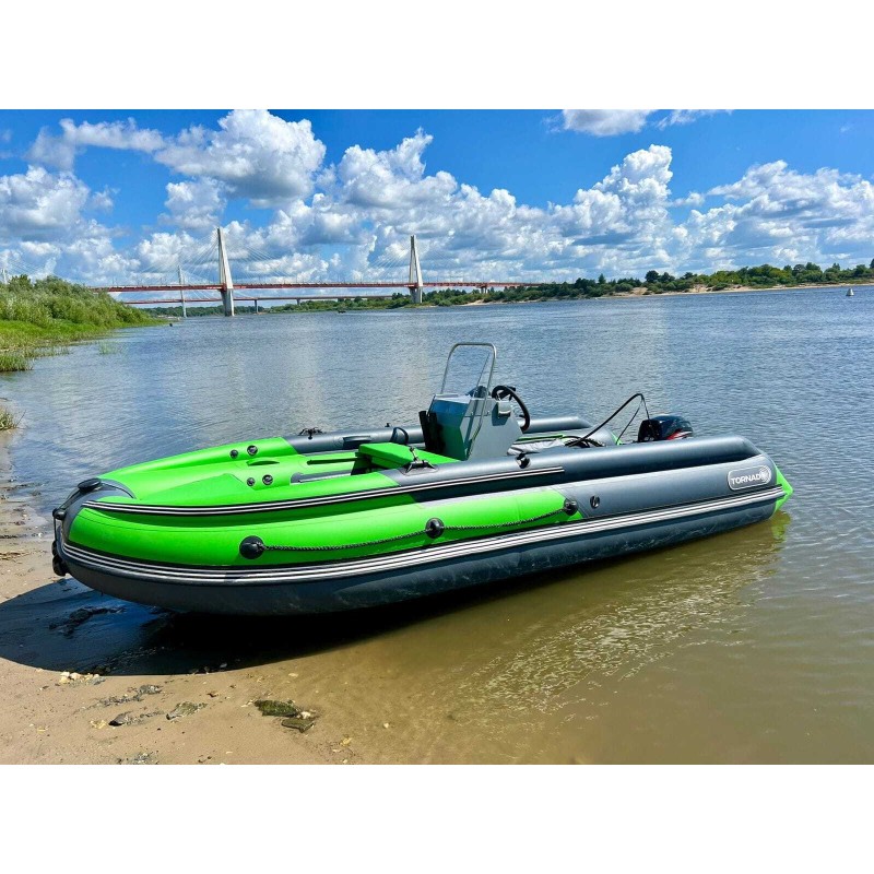 Лодка РИБ с интегрированным фальшбортом Angler Tornado 400S Fi