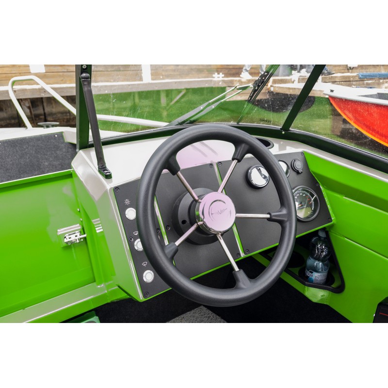 Лодка алюминиевая Vboats Волжанка Yava XL Fish с лодочным мотором Yamery EF 130, транец 635 мм (53F 06 K425)