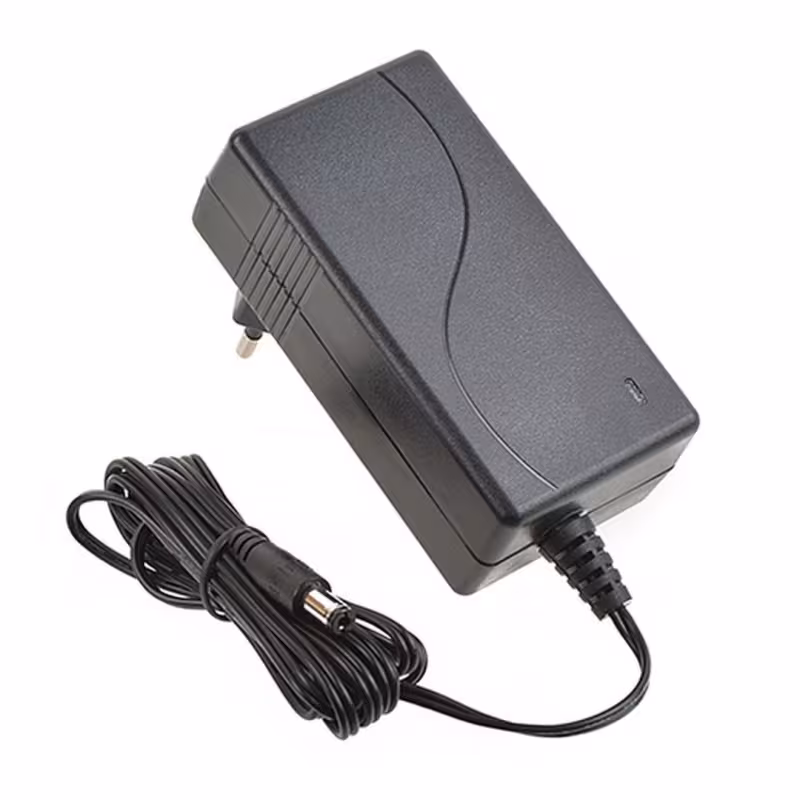 Зарядное устройство сетевое Robiton 6-12V 220В