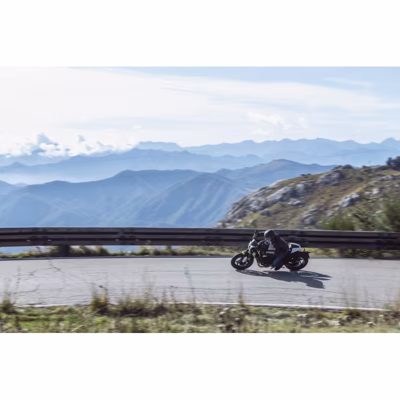 Мотоцикл дорожный CFMOTO 700CL-X Sport, белый