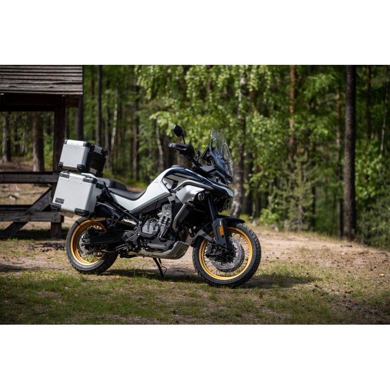 Мотоцикл эндуро туристический CFMOTO 800MT Explore, белый