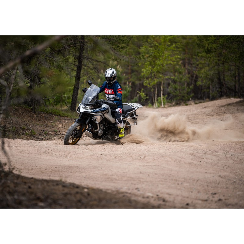 Мотоцикл эндуро туристический CFMOTO 800MT Explore, белый