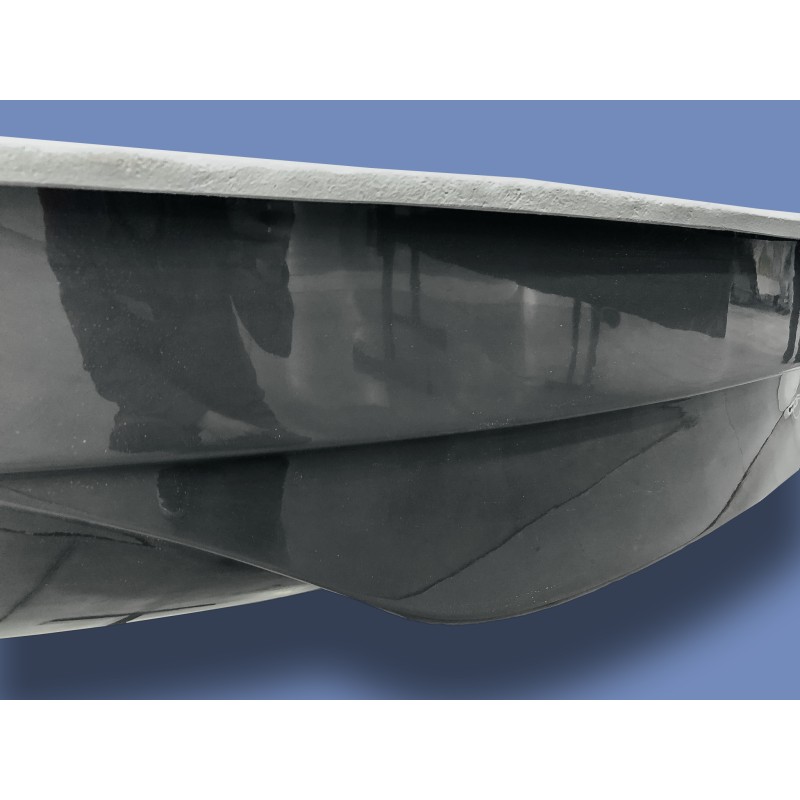 Лодка пластиковая Афалина 255