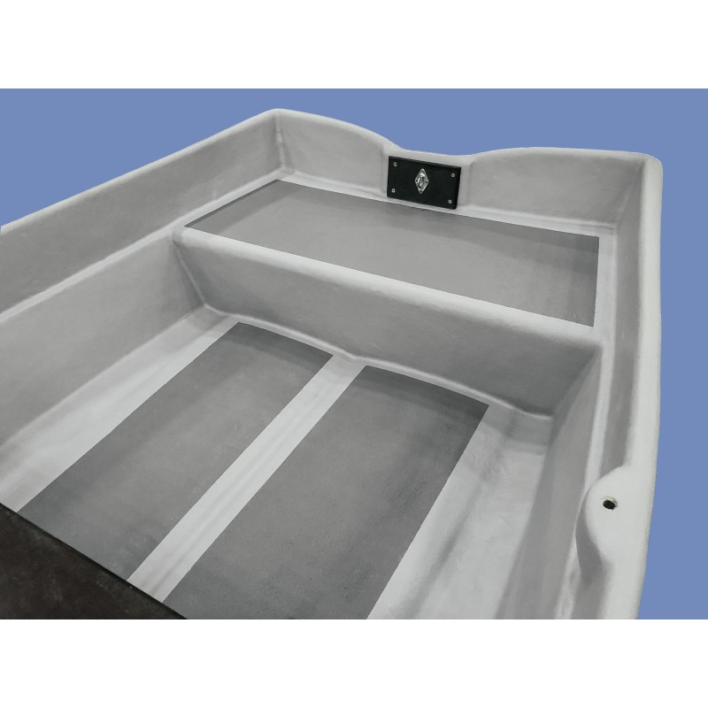 Лодка пластиковая Афалина 255